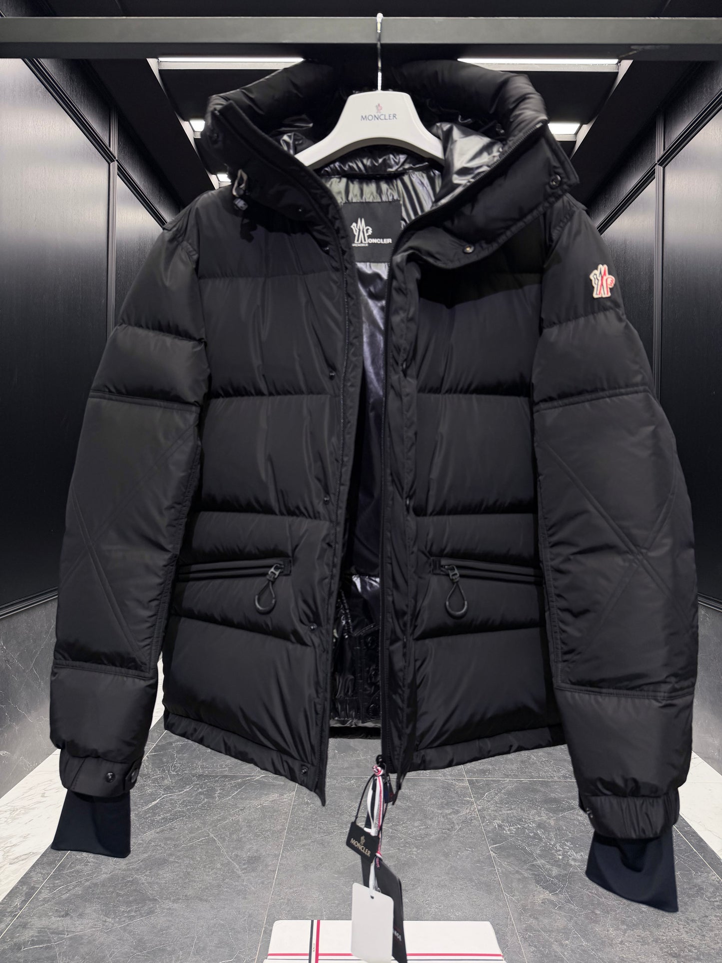 MONC KASANKA JACKET