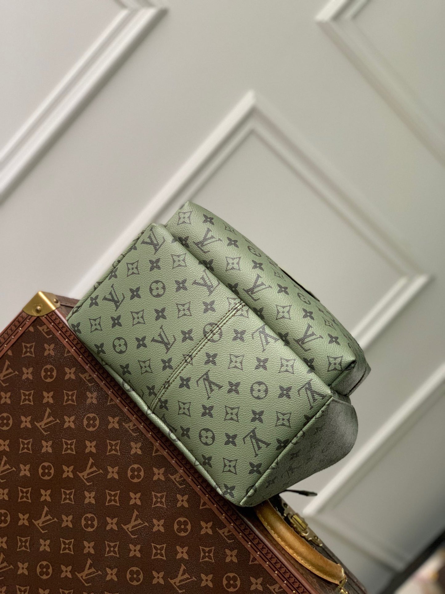 LOU DISCOVERY BACKPACK
