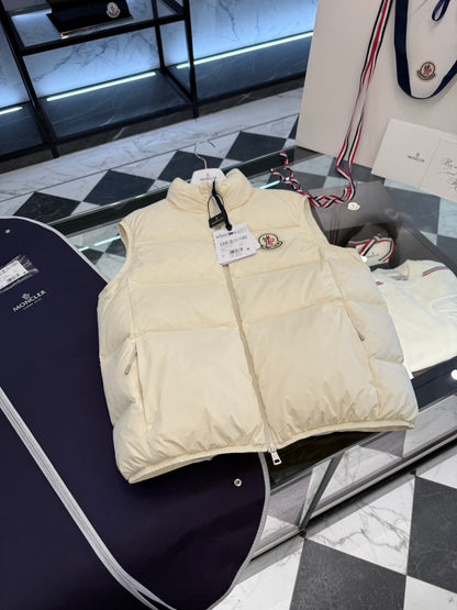 MONC ALMAZ VEST
