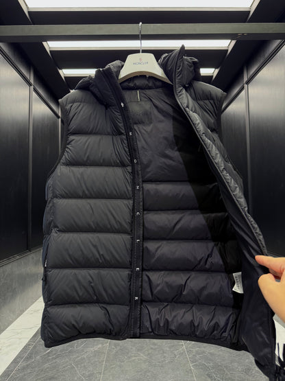 MONC VALMASQUE VEST