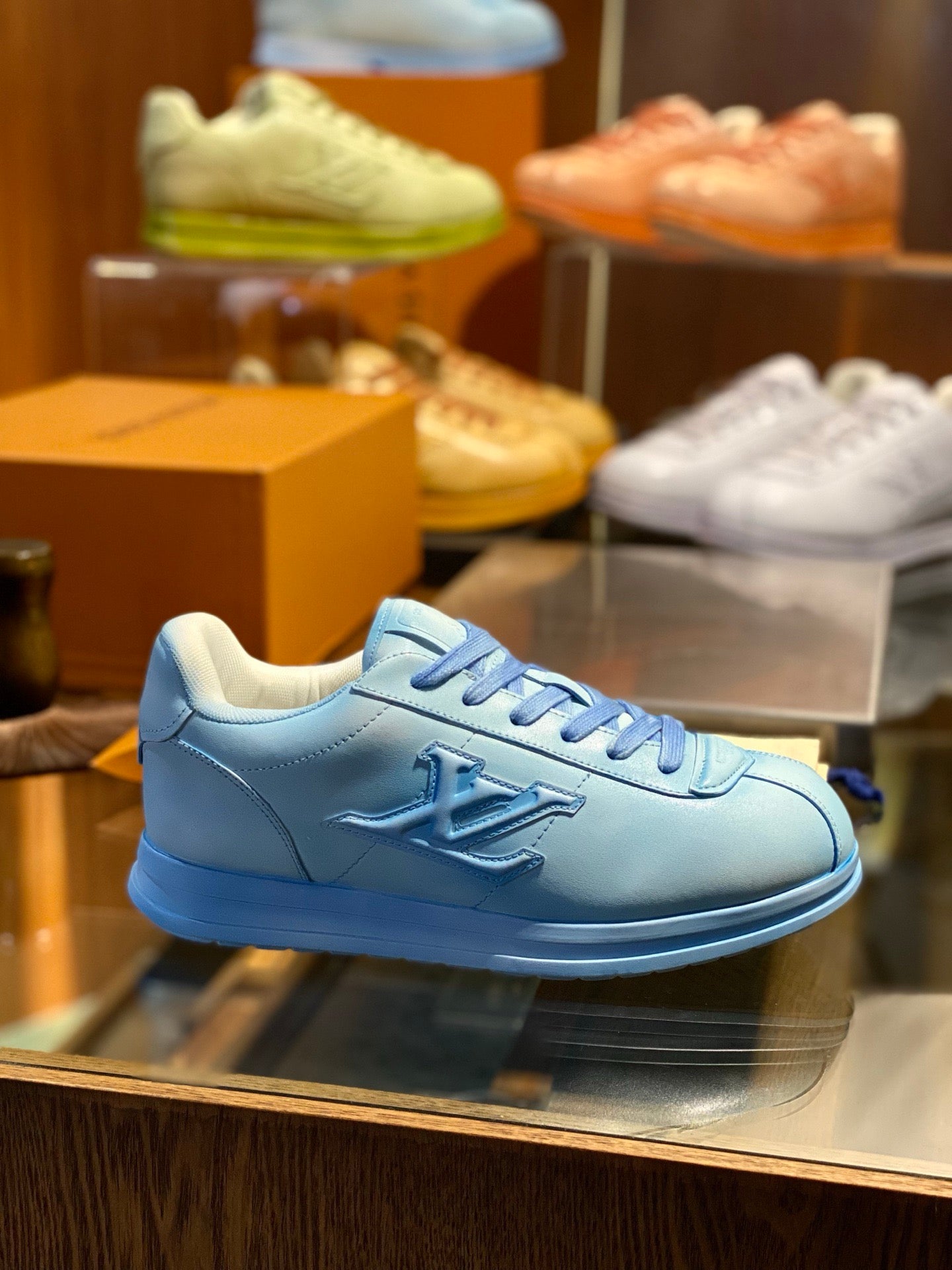 LOU BUTTERSOFT SNEAKERS