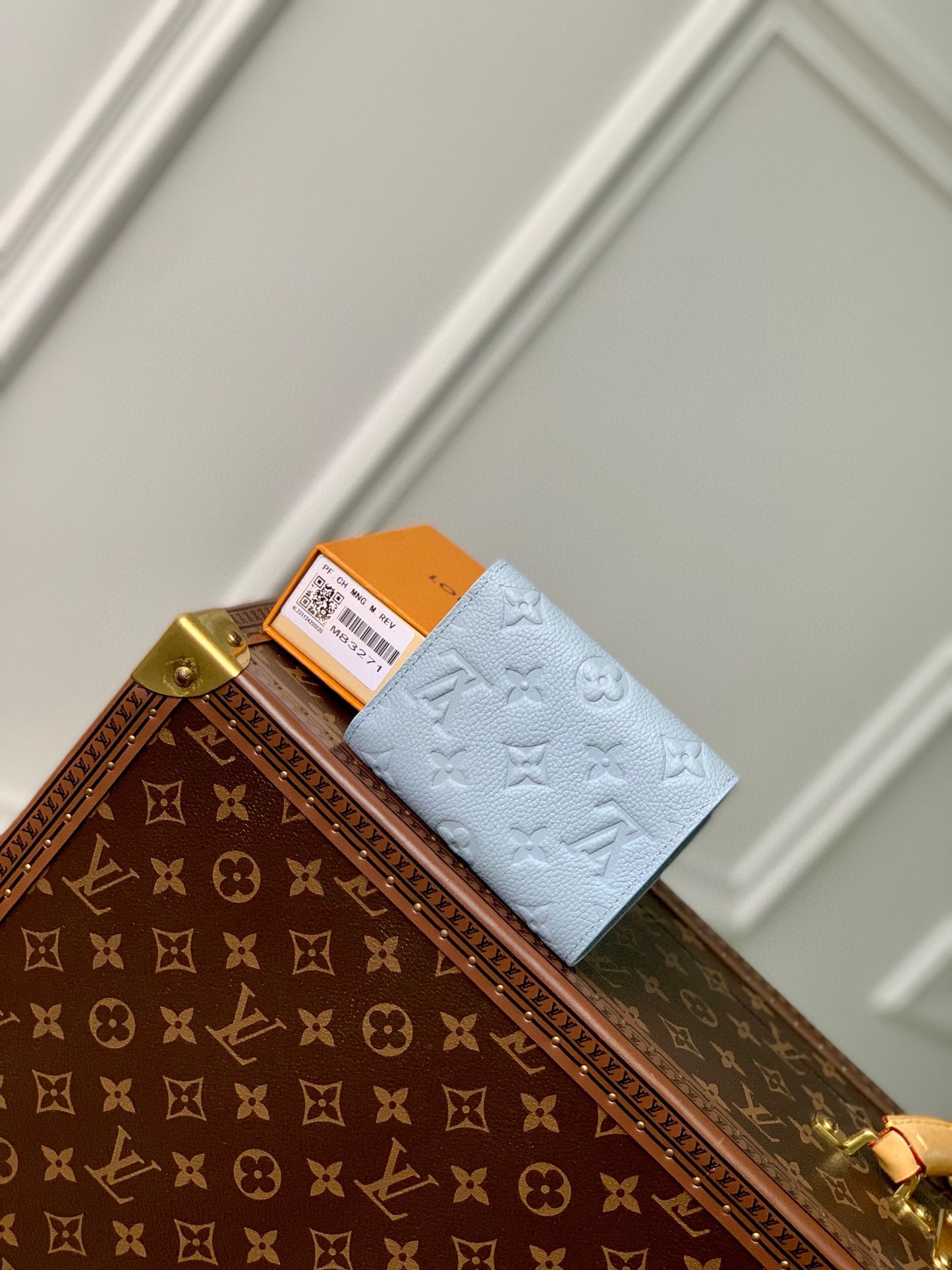 LOU VICTORINE WALLET
