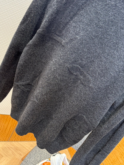 LOU JUMPER