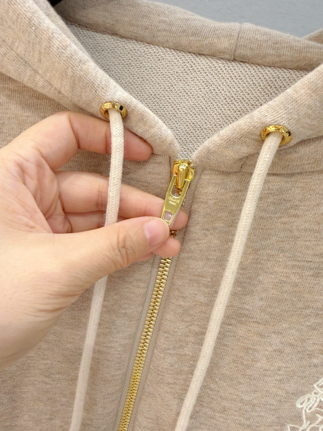 CEL HOODED JUMPER