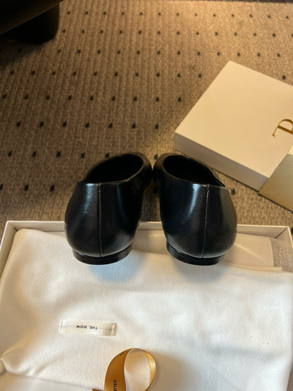 THE ROW BALLET FLATS