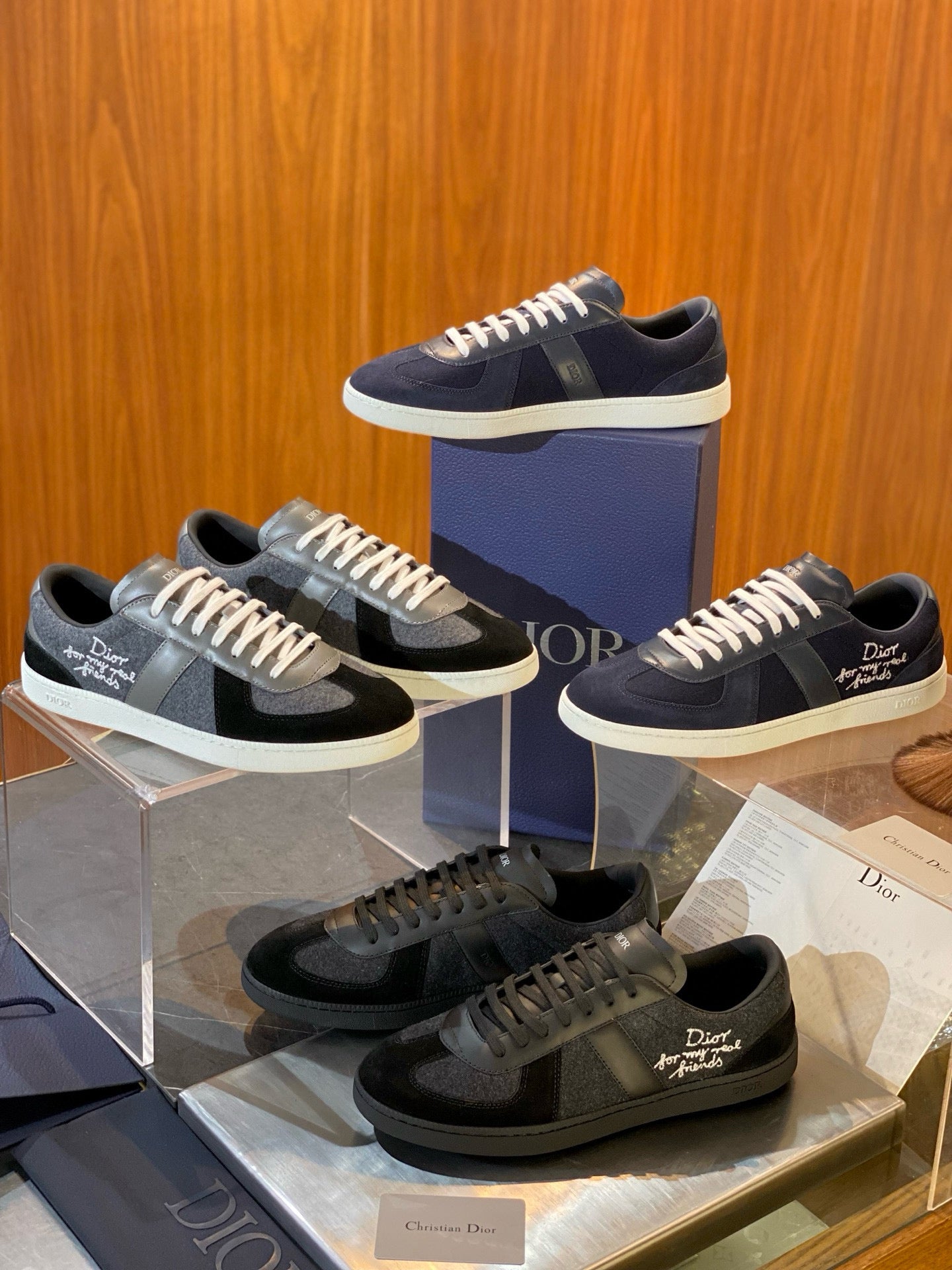 CD B01 SNEAKER
