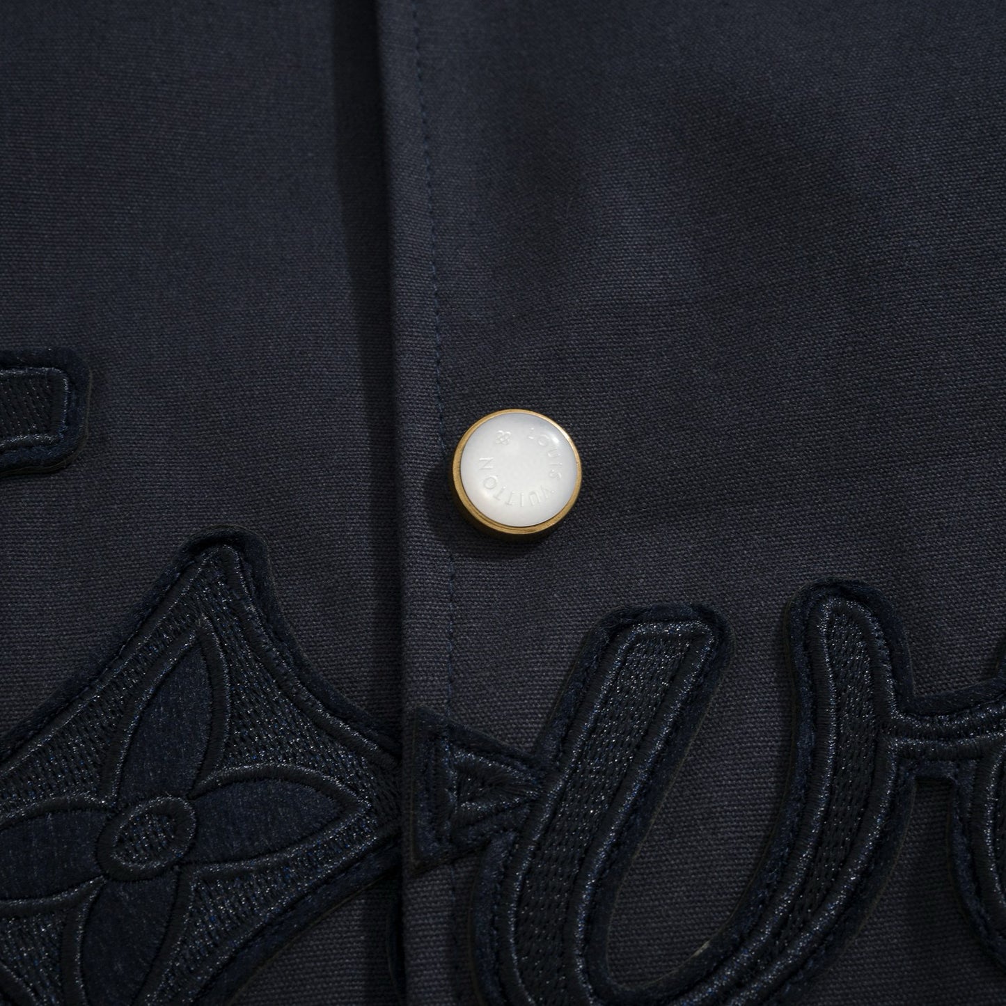 LOU BOMBER JACKET