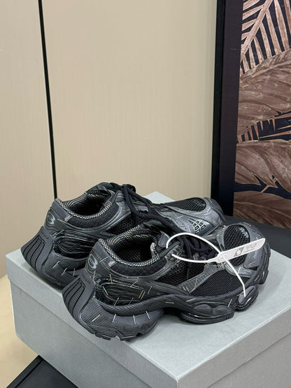 BAL STAPLER TRAINERS