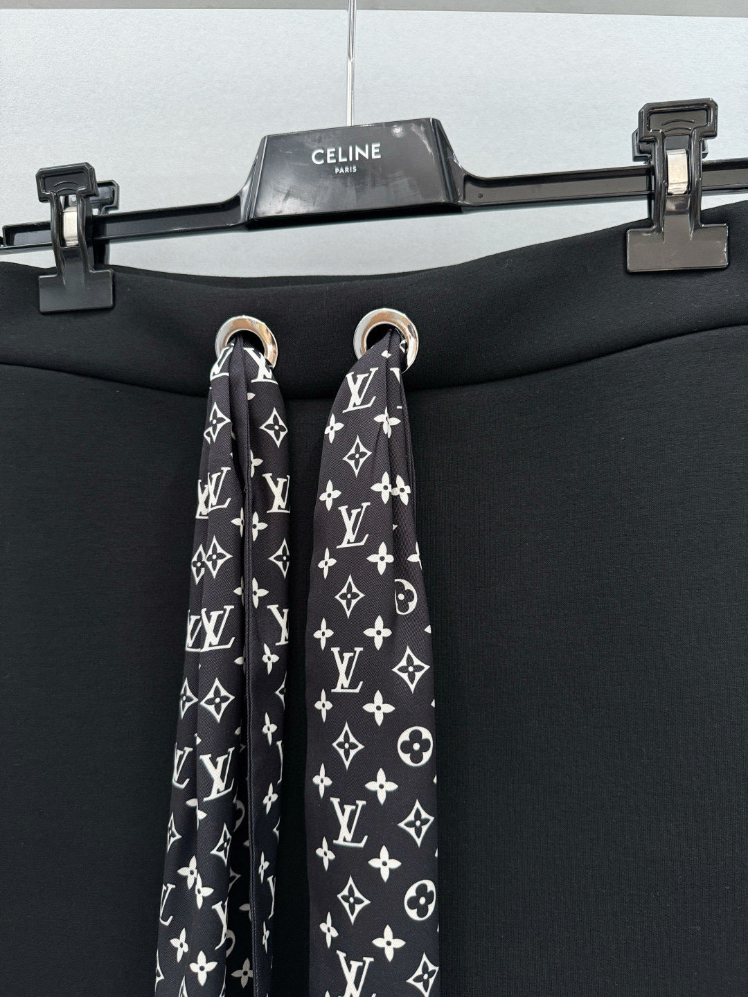 LOU SKIRT