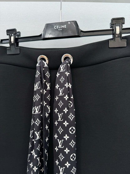 LOU SKIRT