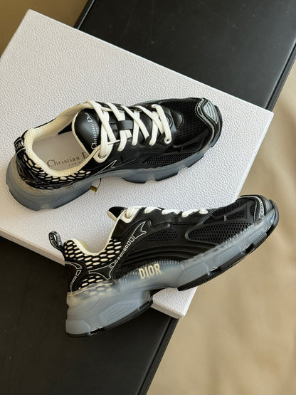 CD VIBE SNEAKERS