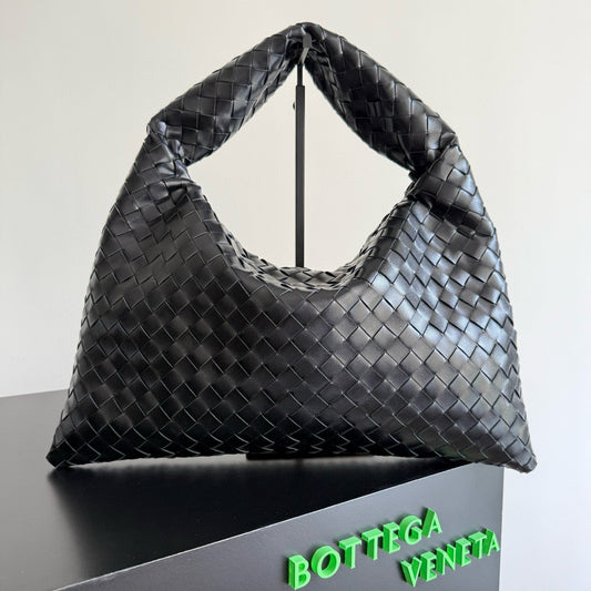BOTT V SMALL HOP BAG