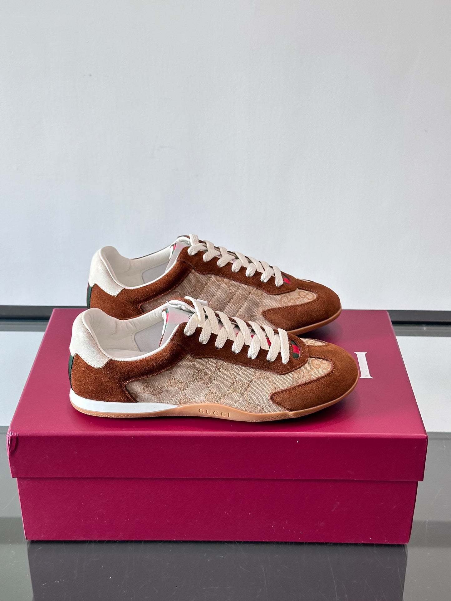 GG SHIFT SNEAKERS
