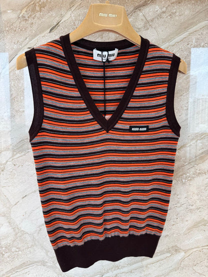 MIU M KNITTED VEST
