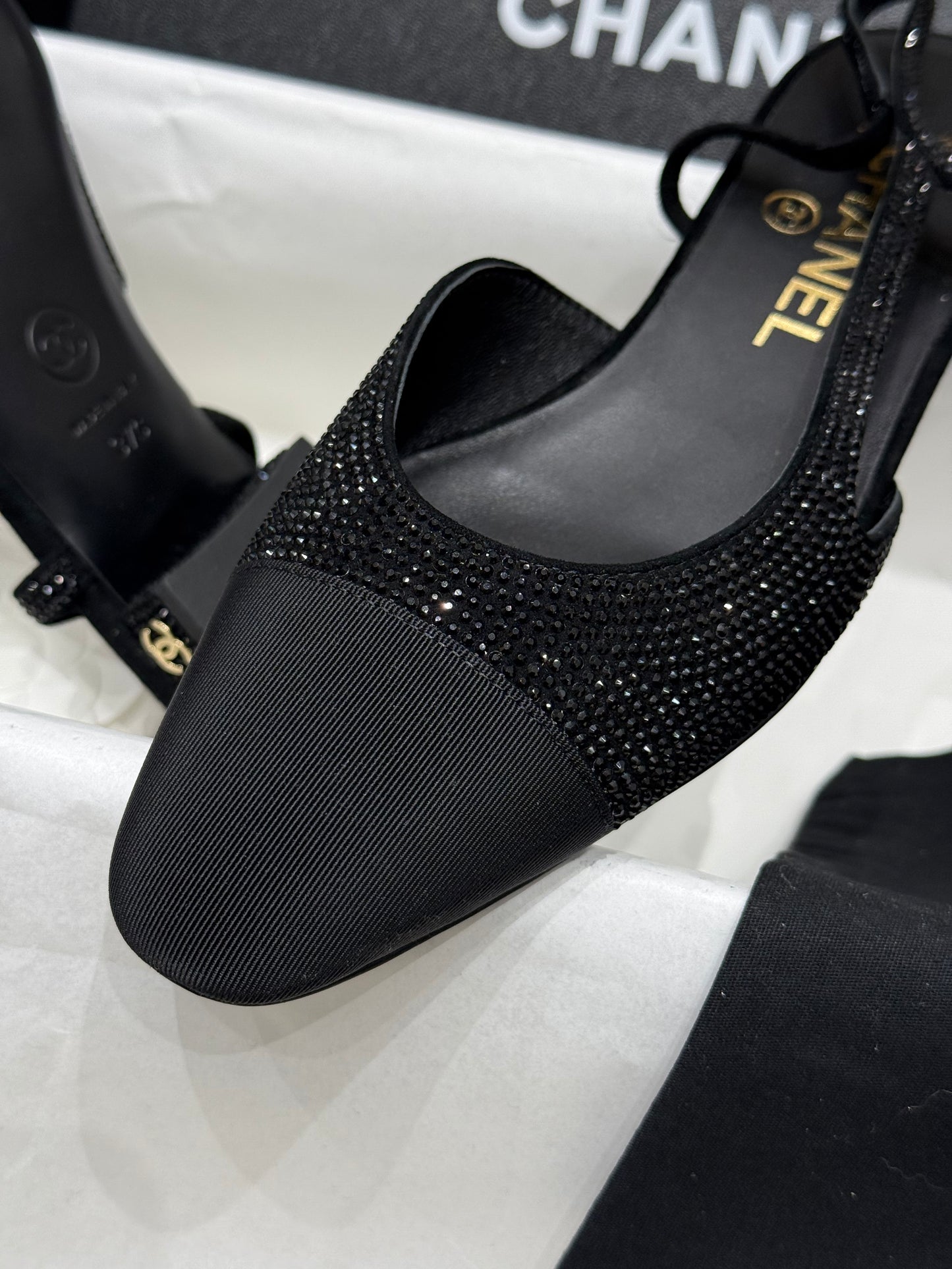 CC SLINGBACK PUMPS