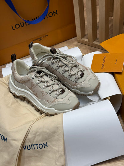 LOU RUSH XPLORER SNEAKERS