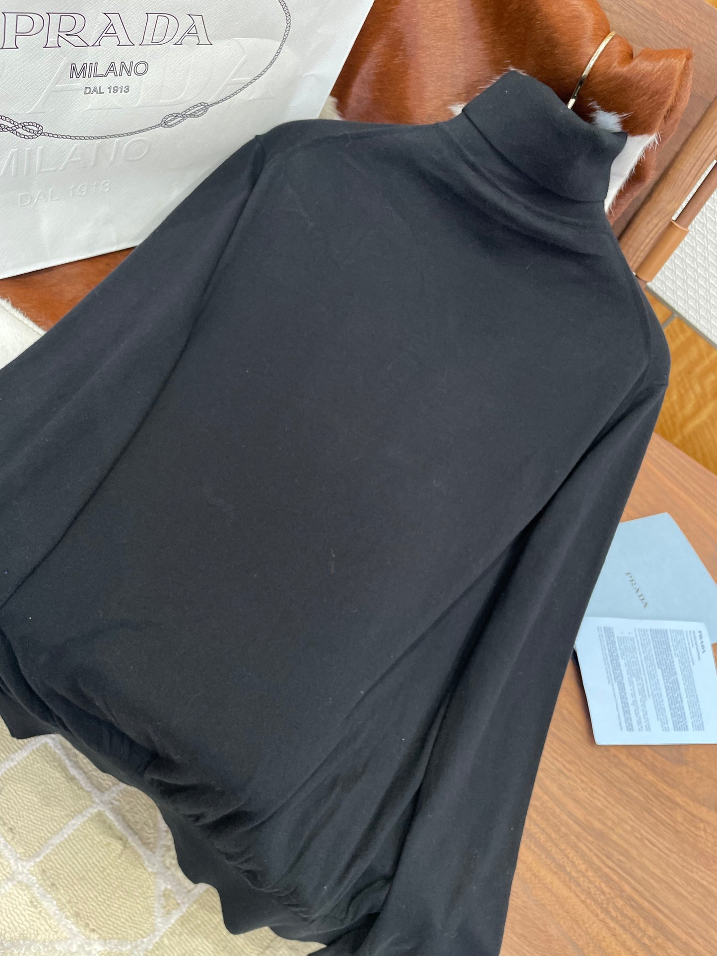 PD TURTLENECK