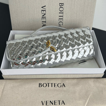 BV ANDIAMO CLUTCH