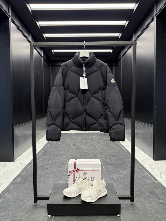 MONC VARDAR JACKET