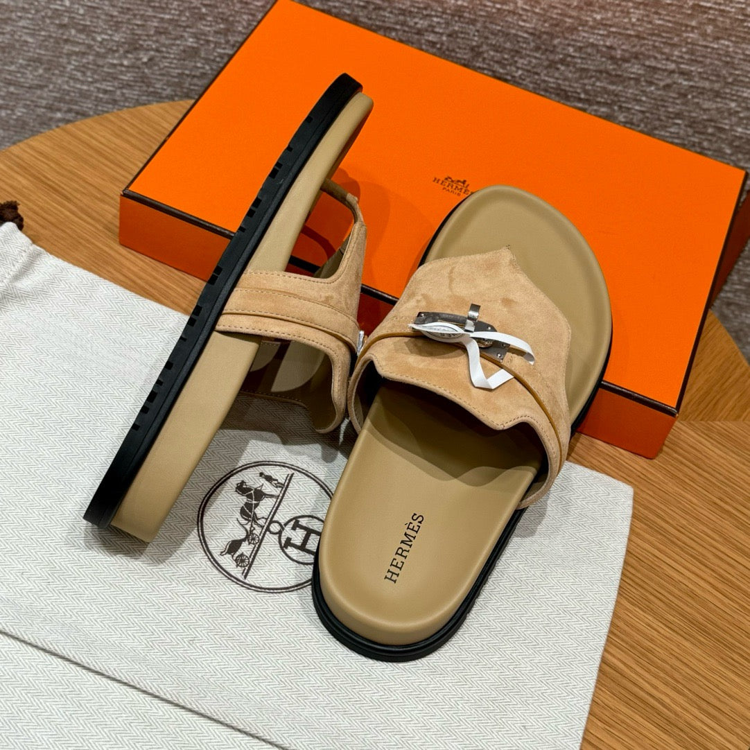 HERM EMPIRE SANDALS