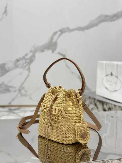 PD CROCHET MINI BUCKET BAG