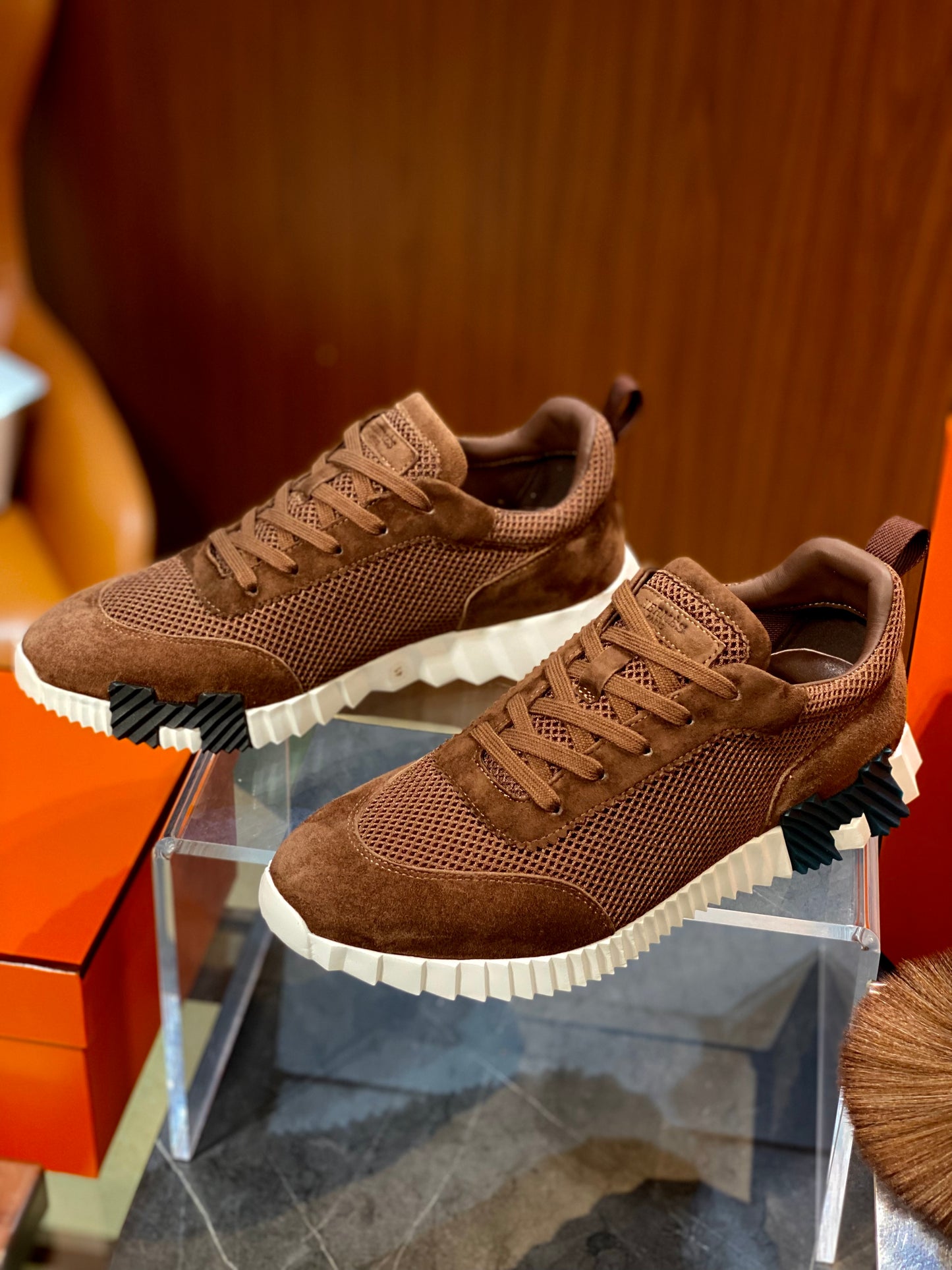 HERM BOUNCING SNEAKERS
