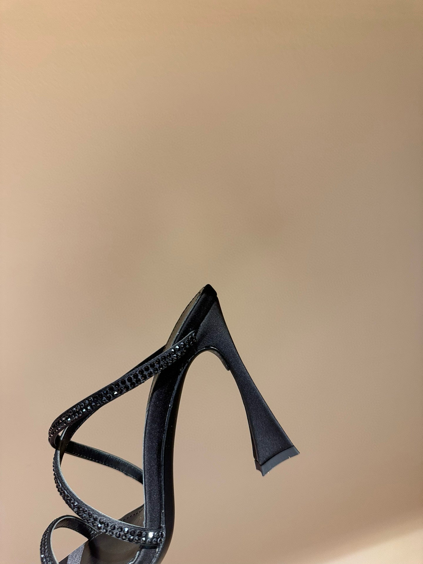 SL HEELS