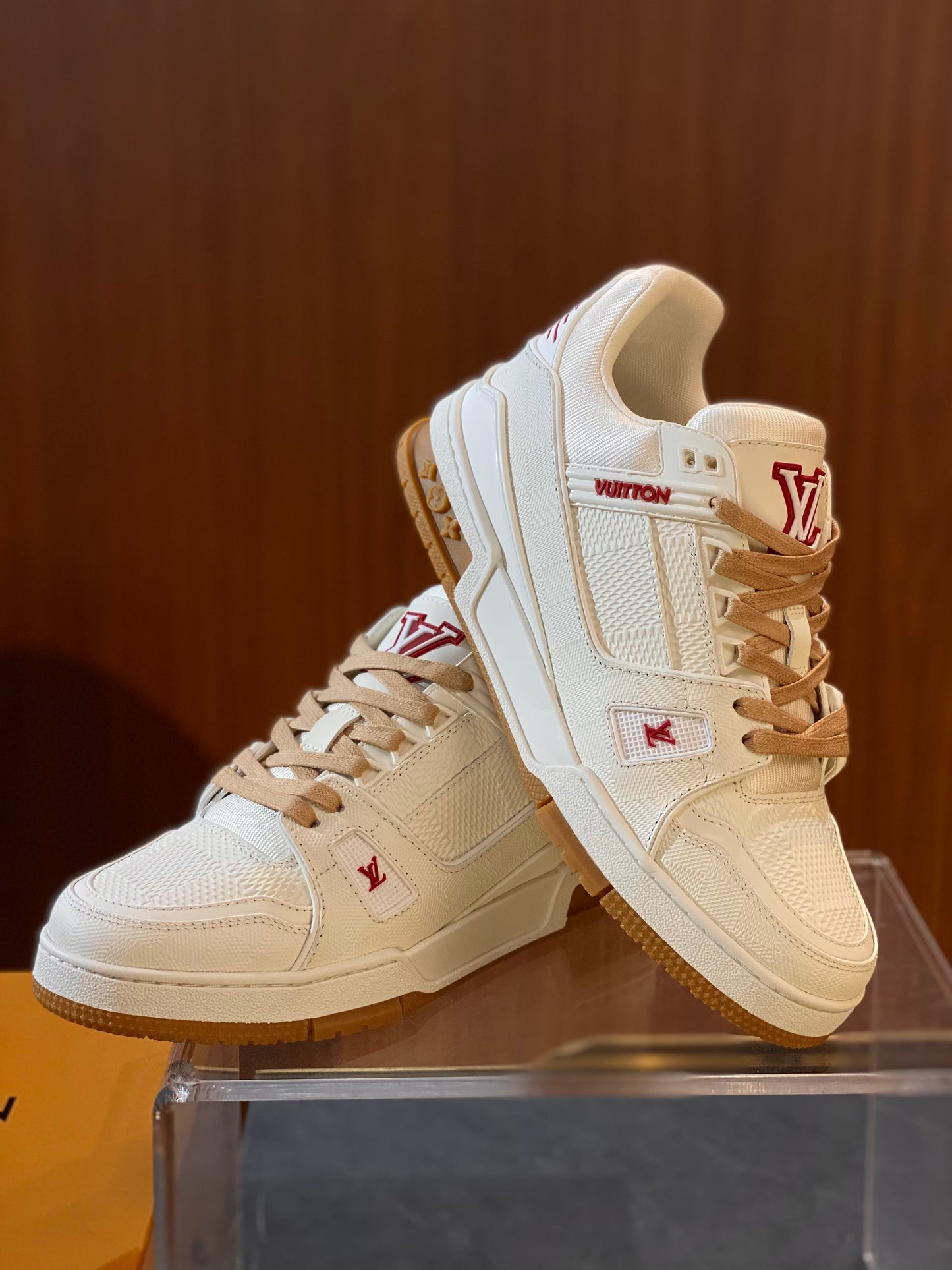 LOU TRAINERS