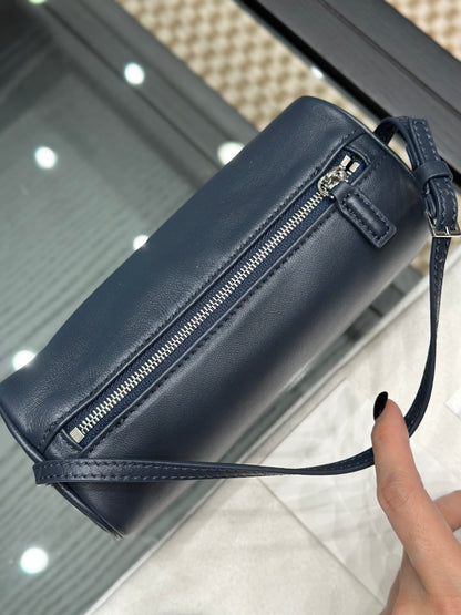 THE ROW 90’S BAG