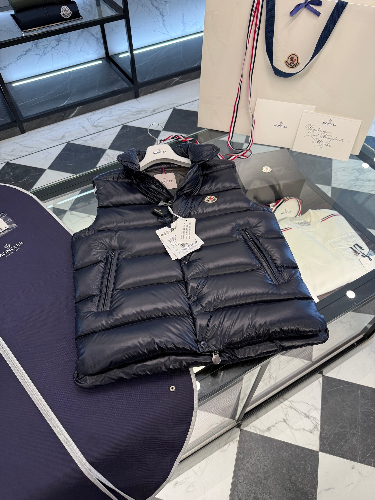 MONC TIBB VEST