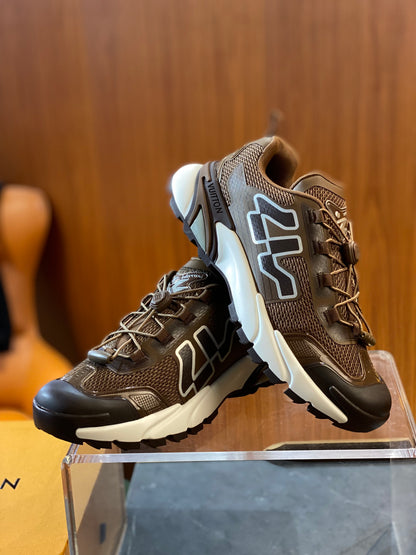 LOU RUNNER TATIC SNEAKER