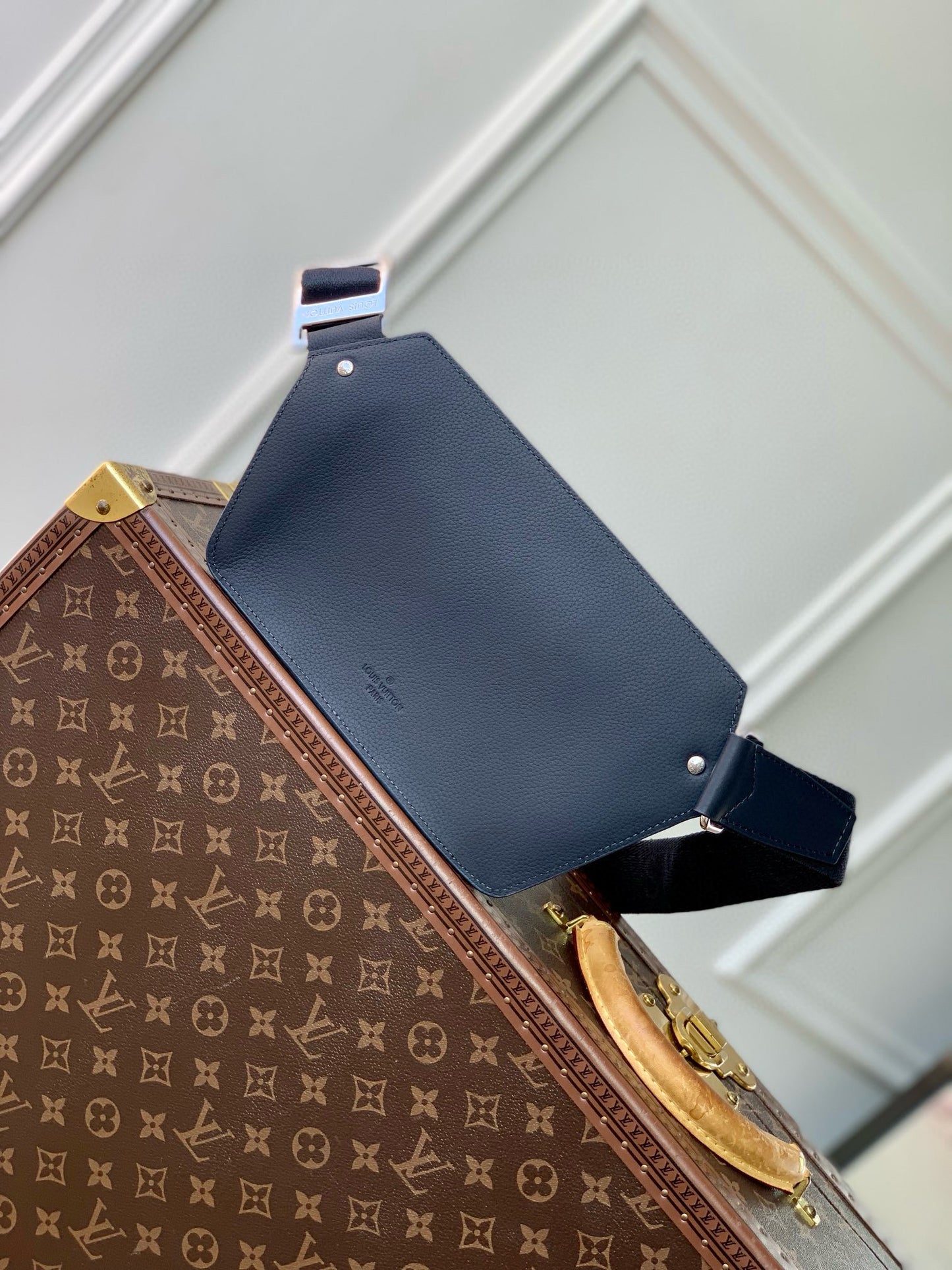LOU FASTLINE MESSENGER BAG