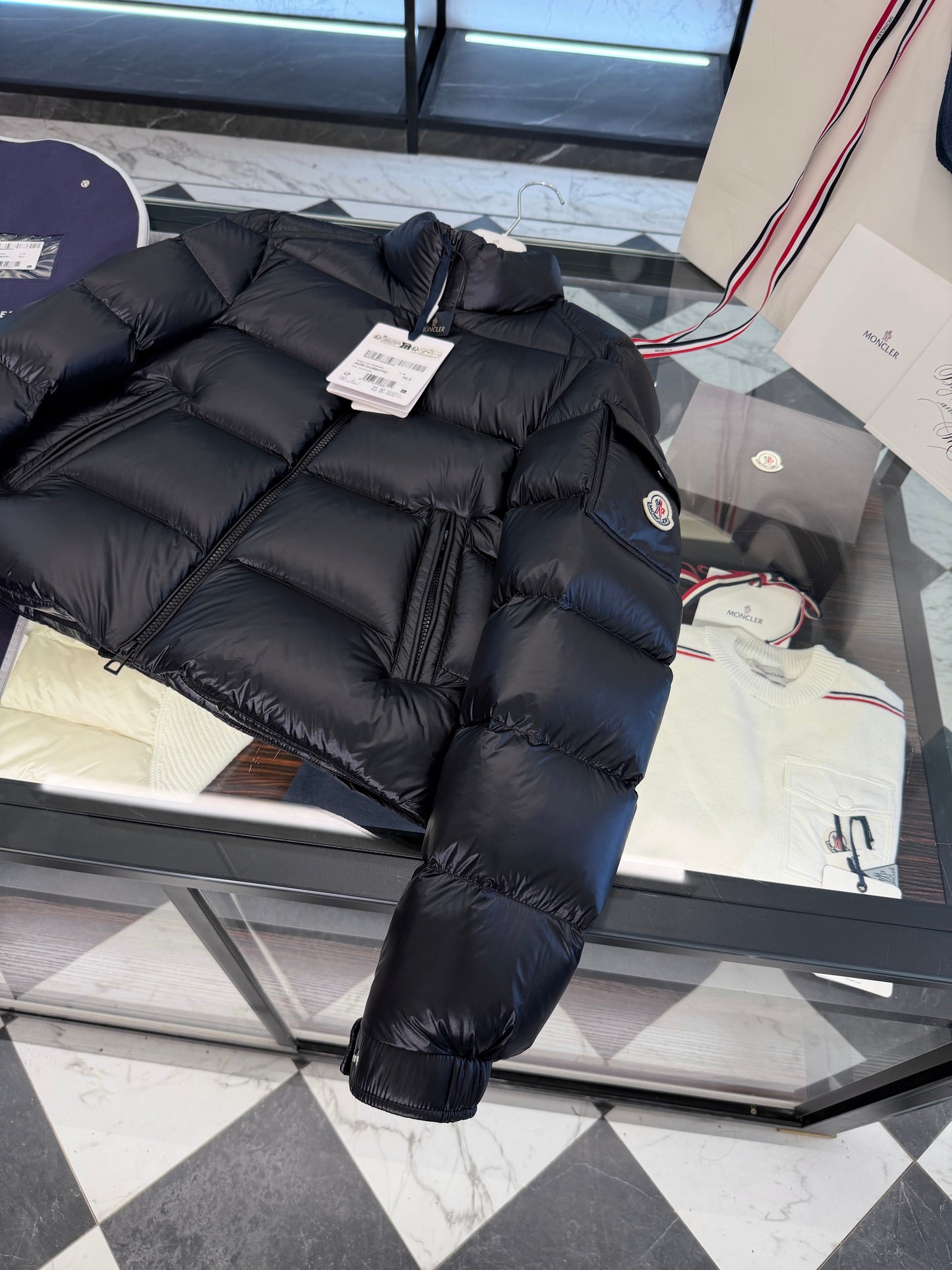 MONC PETRA JACKET