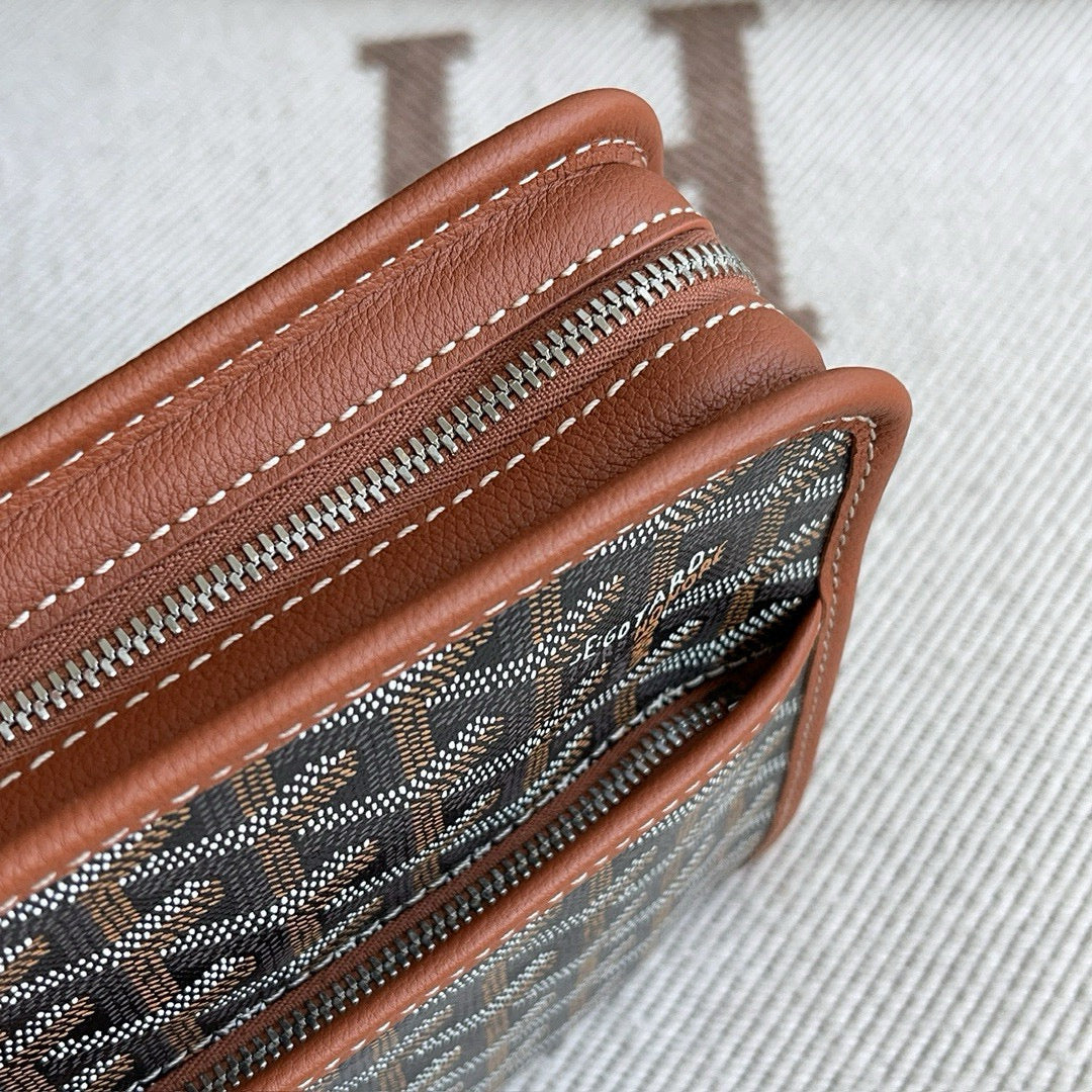 GOYA JOUVENCE MM TOILETRY BAG