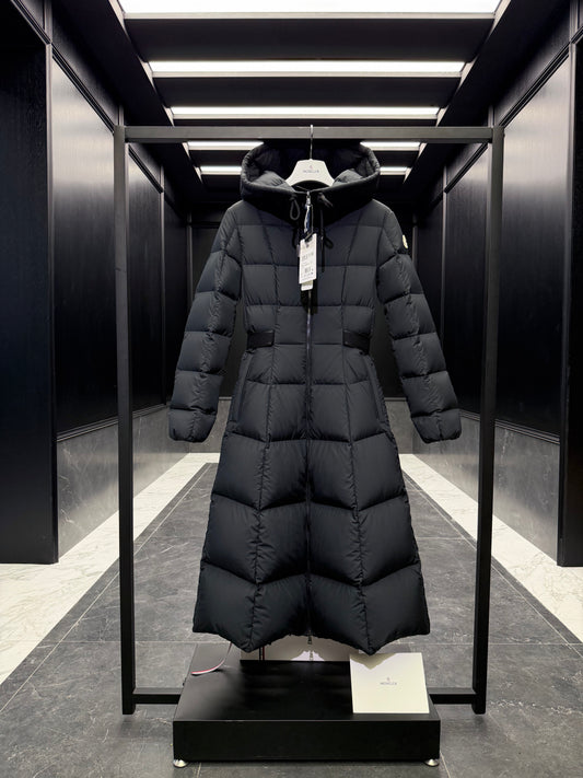 MONC FAUCON COAT