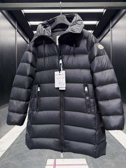 MONC SUYENNE COAT