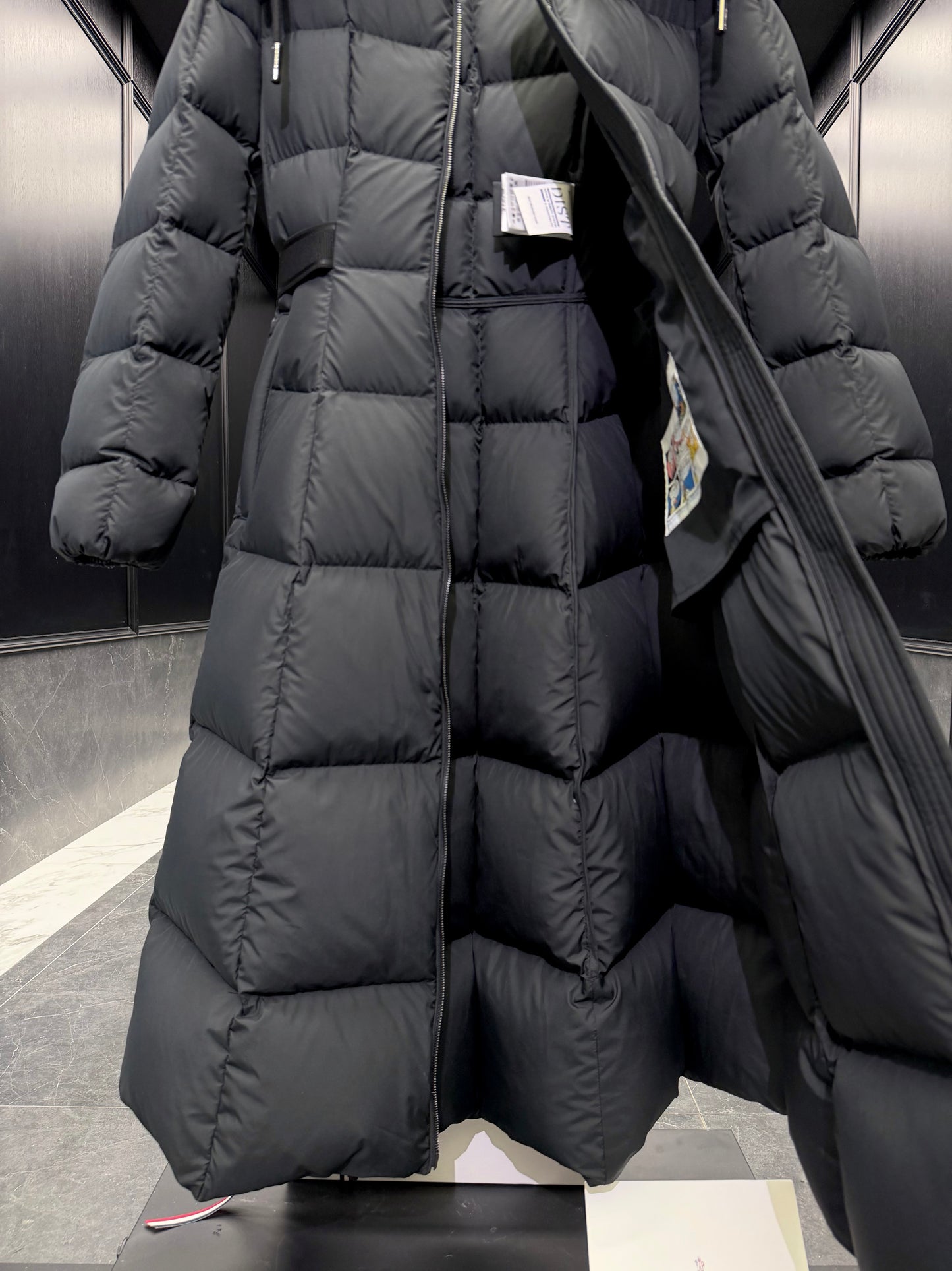 MONC FAUCON COAT