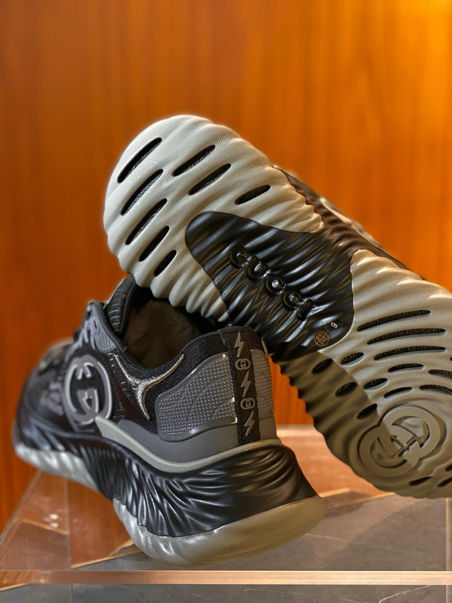 GG RIPPLE SNEAKERS