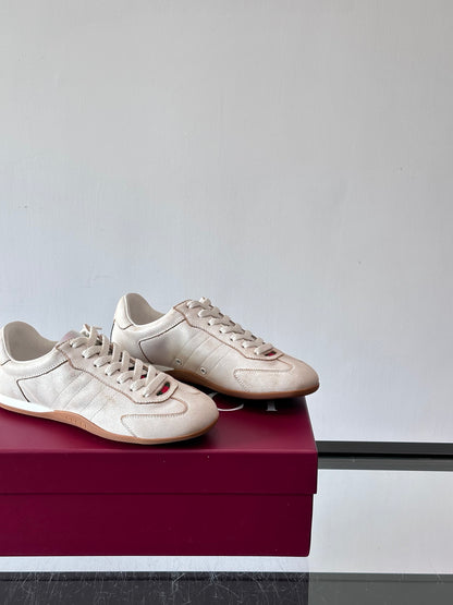 GG SHIFT SNEAKERS