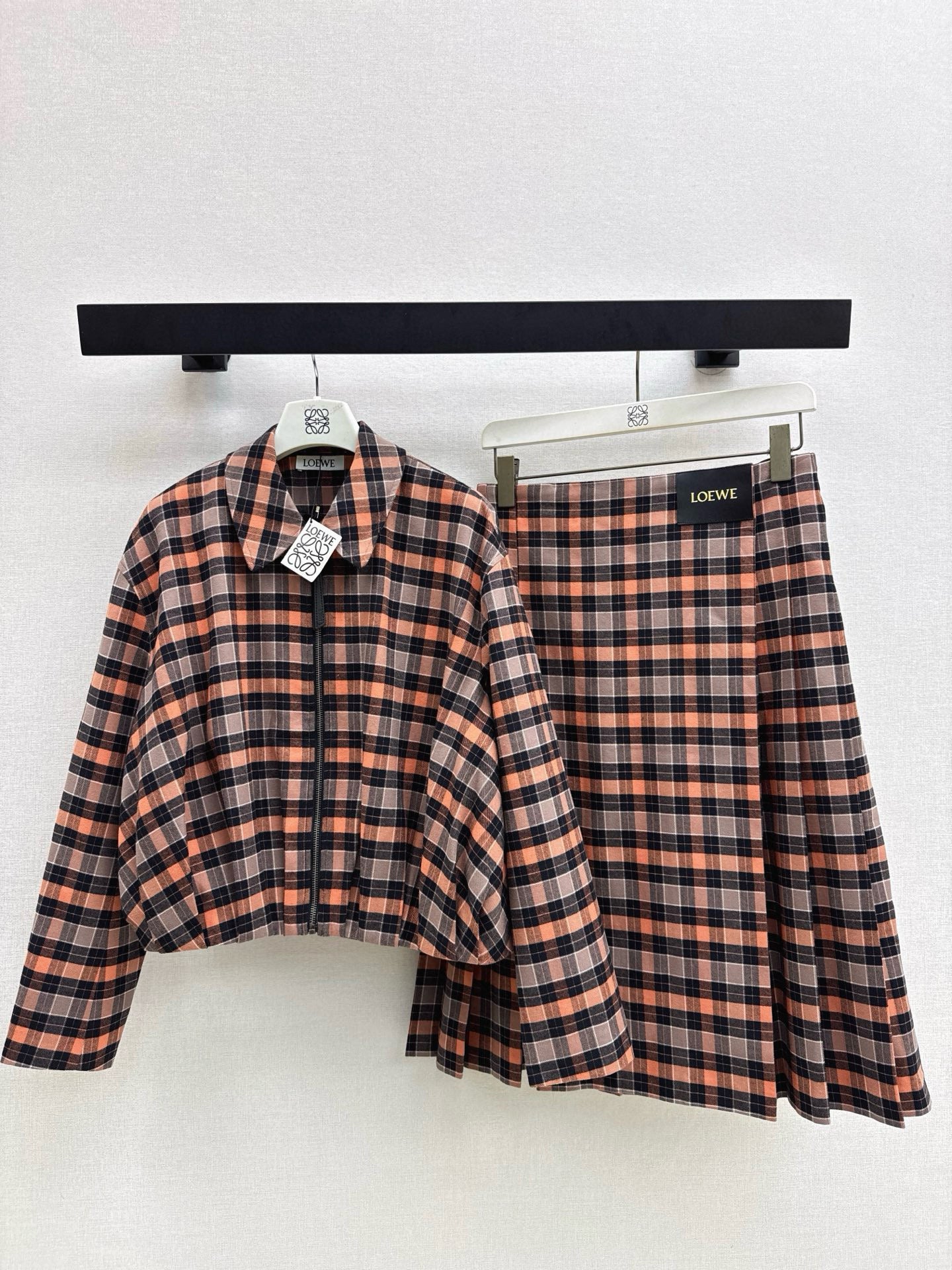 LOEW JACKET