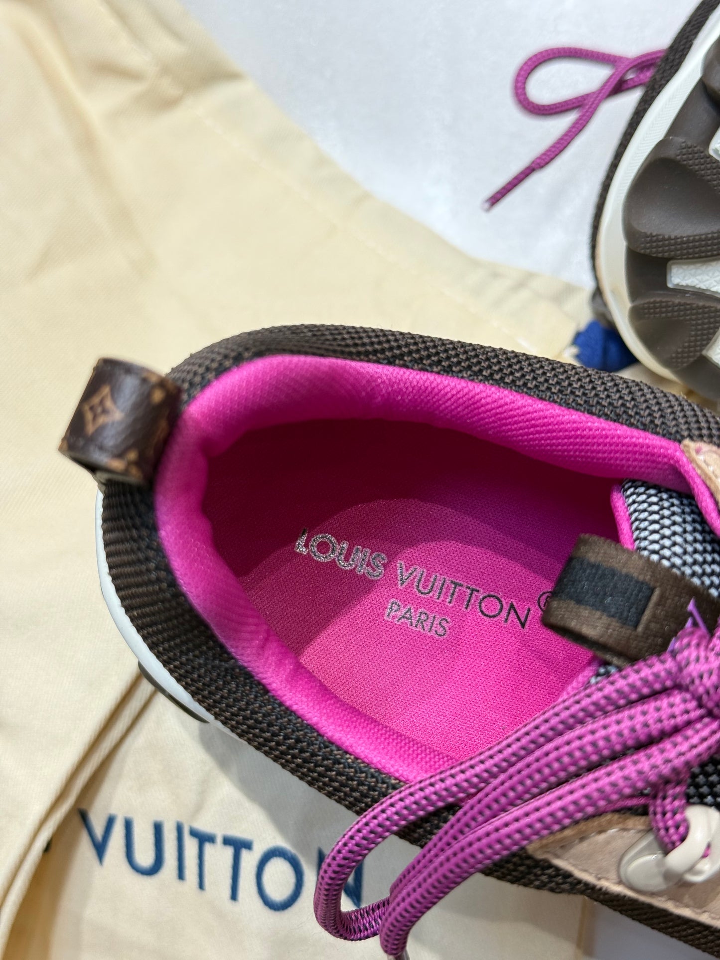 LOU RUSH XPLORER SNEAKERS