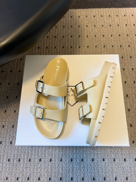 PD LOGO SANDALS