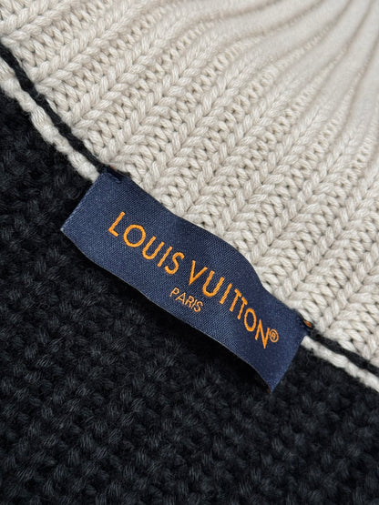 LOU JUMPER