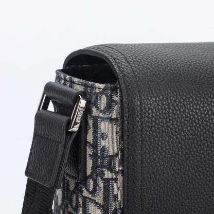 CD SADDLE MESSENGER BAG