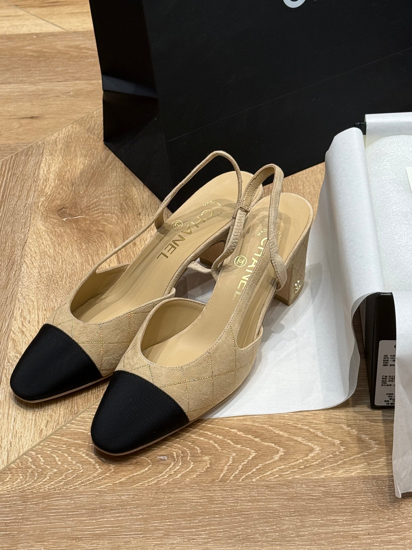 CC SLINGBACK PUMPS
