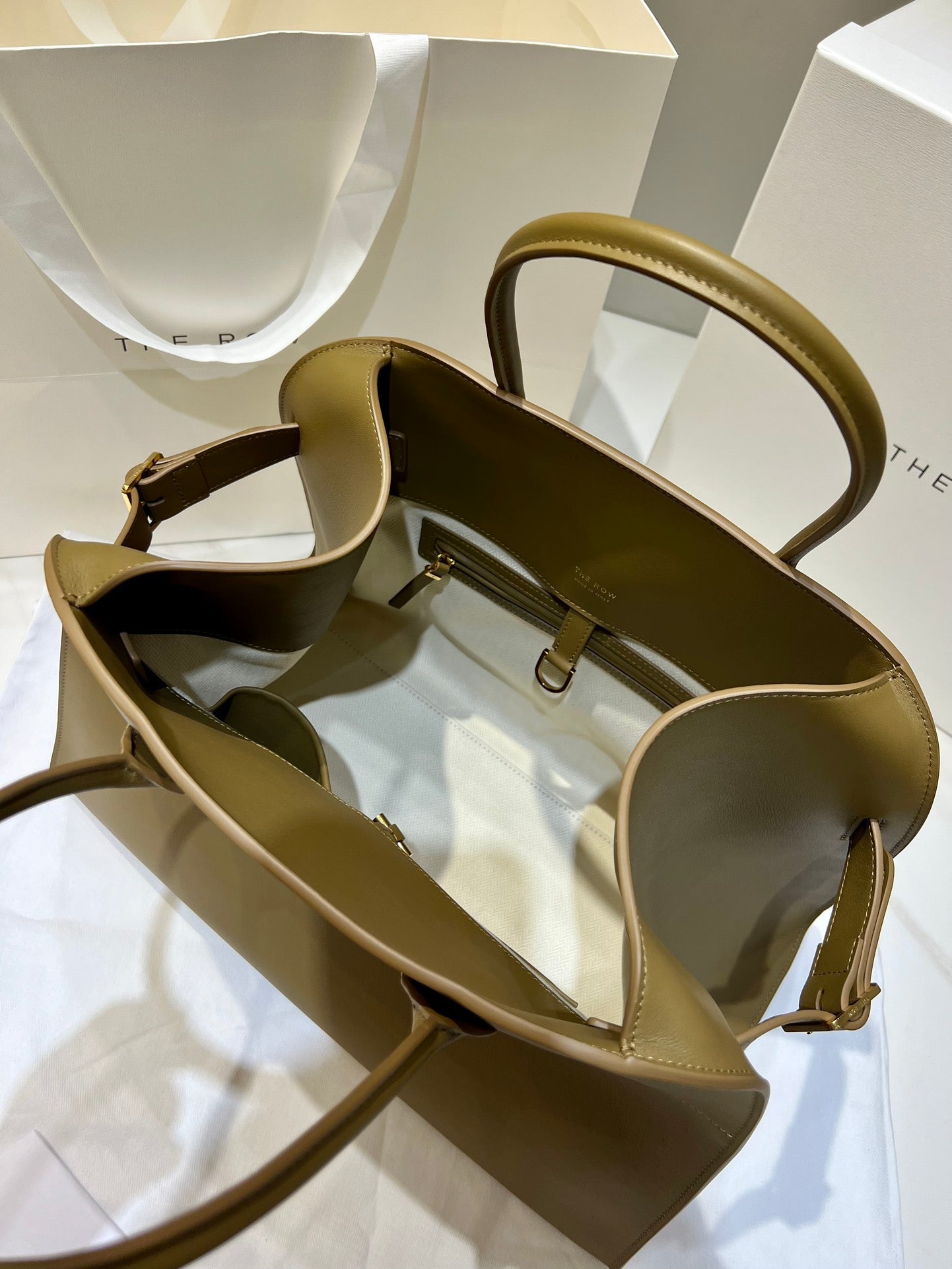 THE ROW MARGAUX 15 BAG