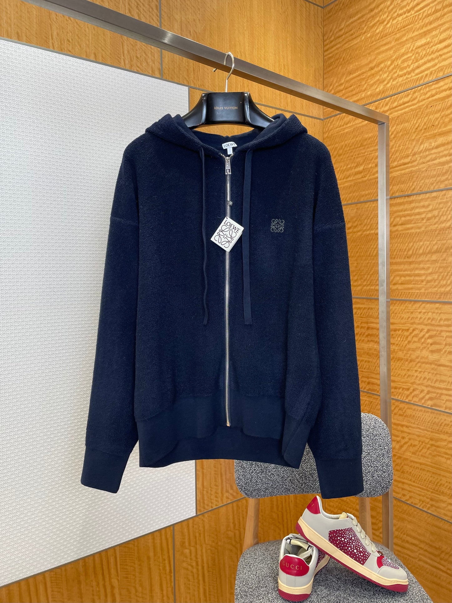 LOEW ZIP HOODIE