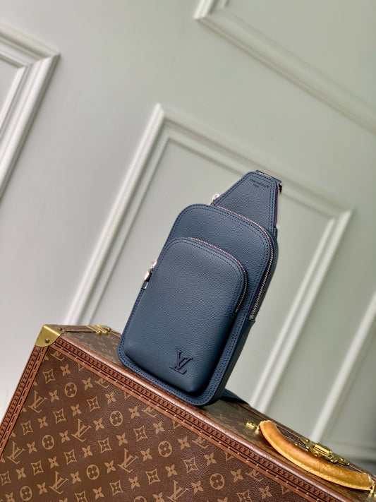 LOU AVENUE PM SLINGBAG