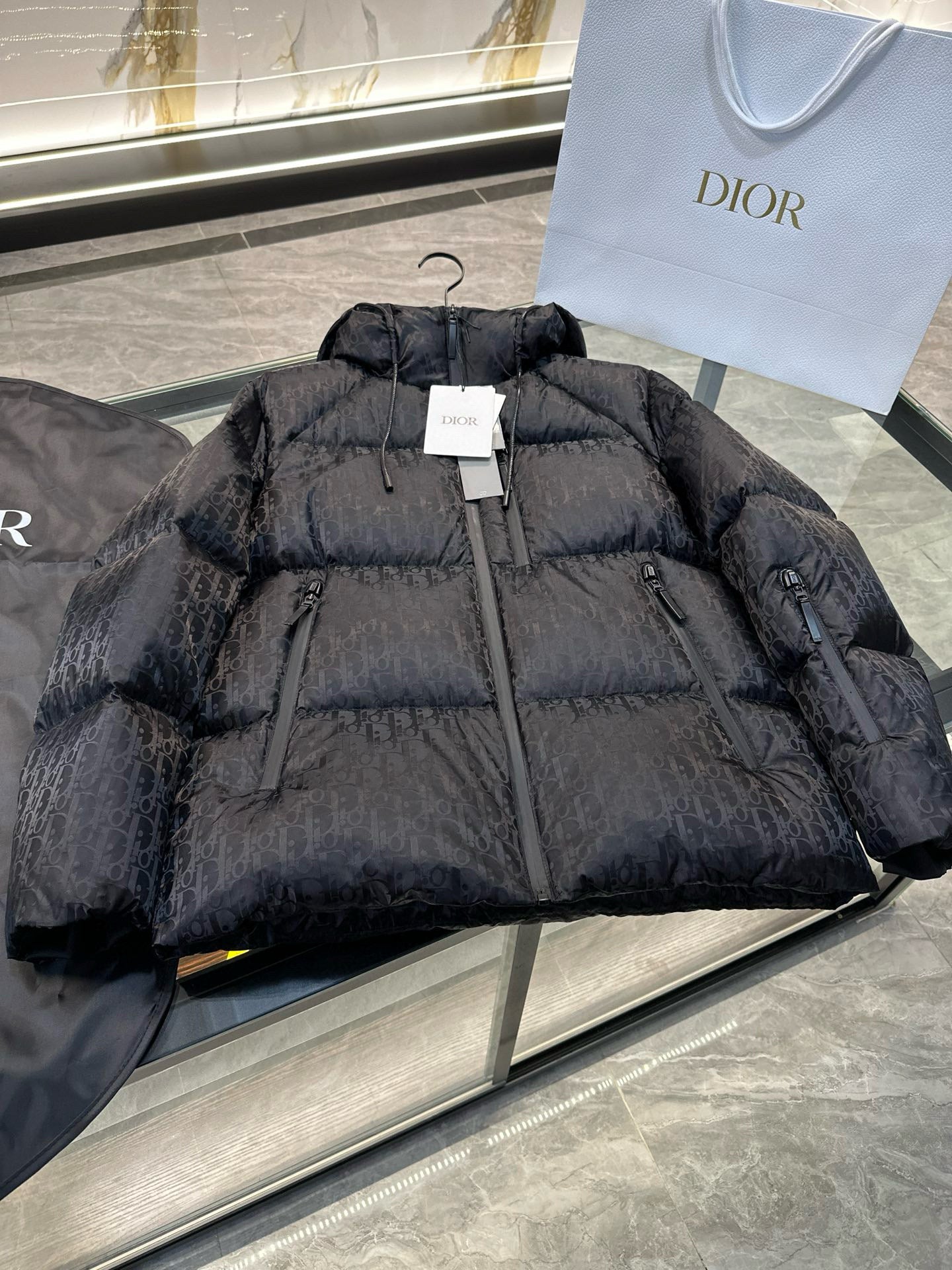 CD OBLIQUE JACKET