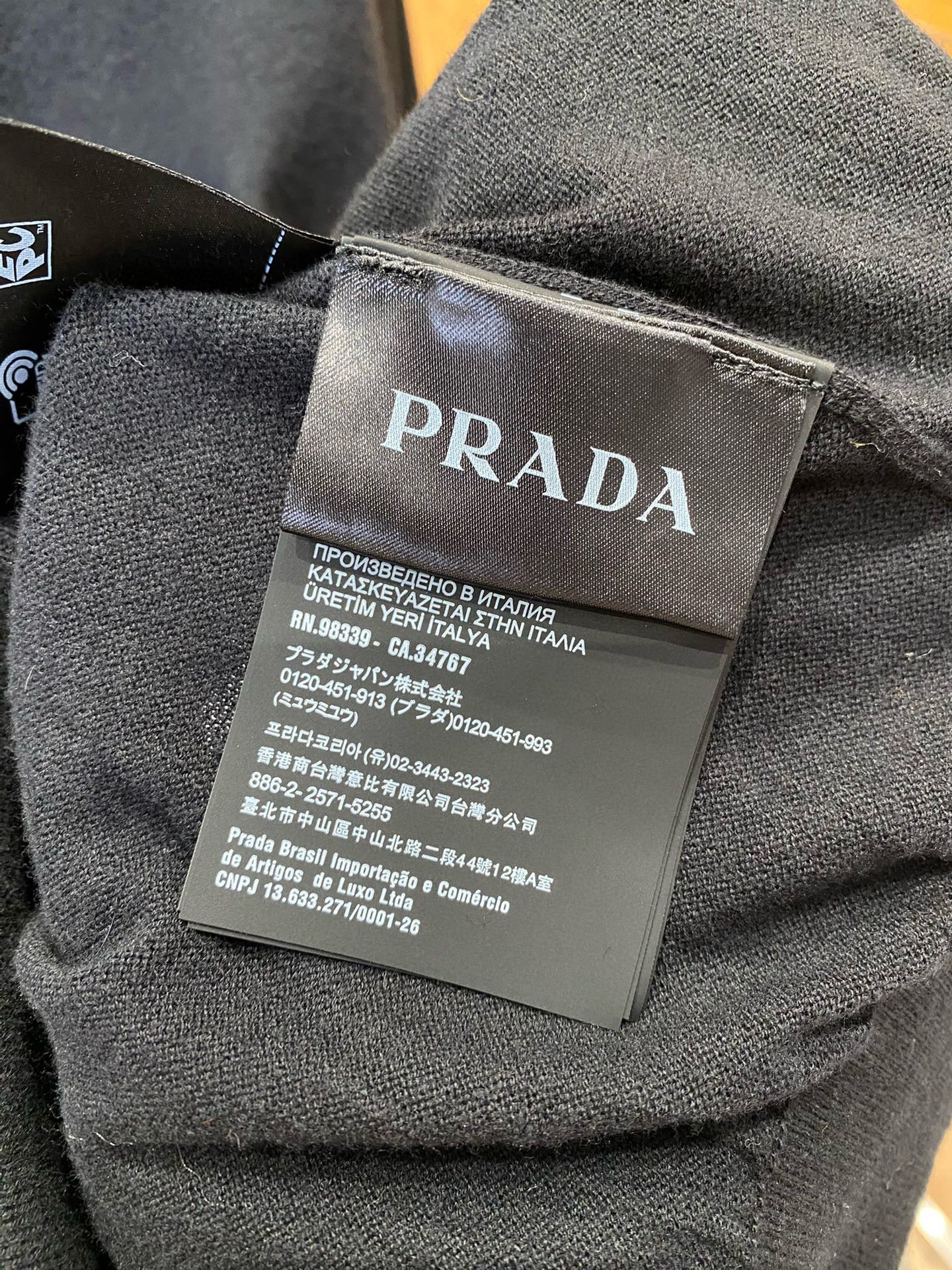 PD TURTLENECK